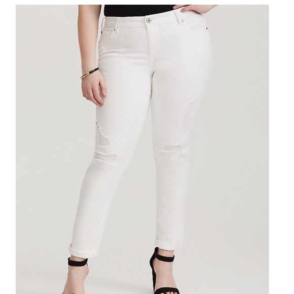 torrid Denim - Torrid Distressed Boyfriend Jean whitewash NWT